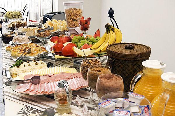 Hotel Caicara Bistro E Eventos Ltda Ітаперуна Екстер'єр фото